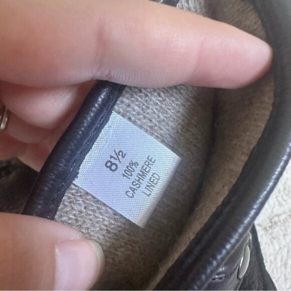 Martelli Glove Factory | Handcrafted Leather, Cashmere Lined Gloves | Size 8.5 - Picture 3 of 8